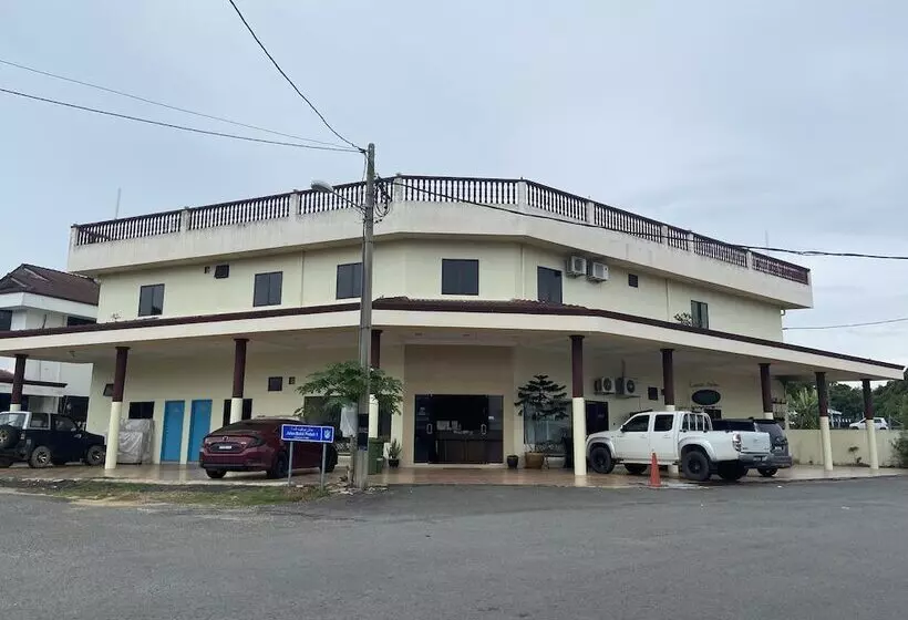 Gold Hill Hotel By Oyo