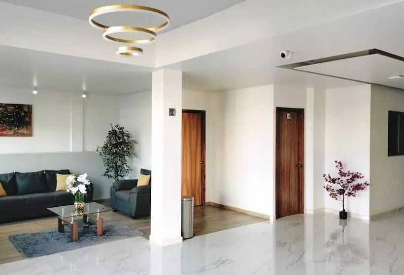 Hotelli Camelinas Express