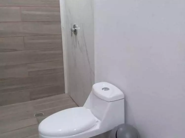 Hotelli Camelinas Express