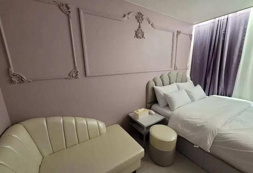 Hotel Glam