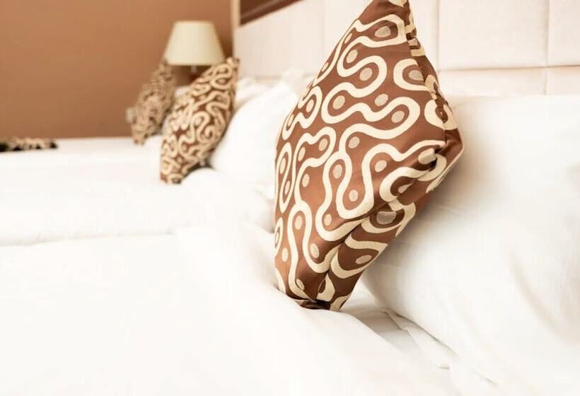 هتل Melka International