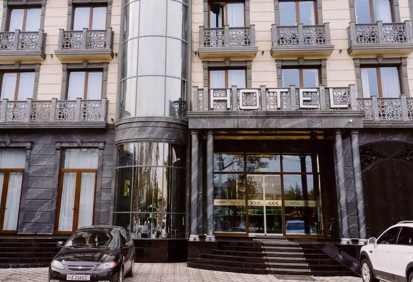Hotel Pga