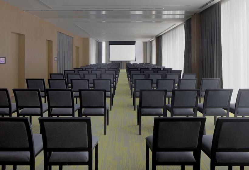 酒店 Staybridge Suites Dubai Business Bay An Ihg