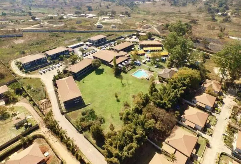 هتل The Royal Solwezi