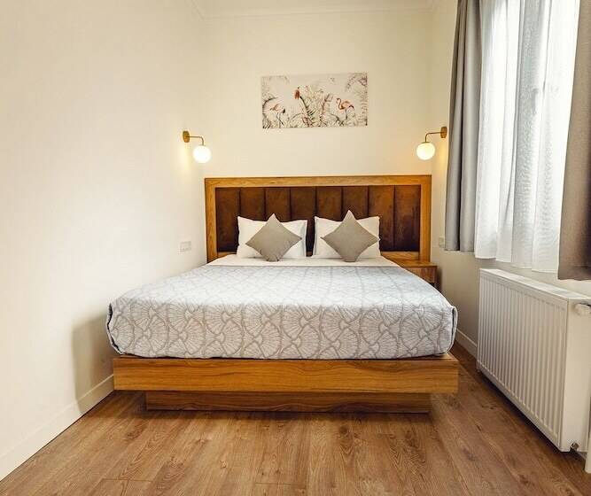 Manufacturer Hotel Tbilisi