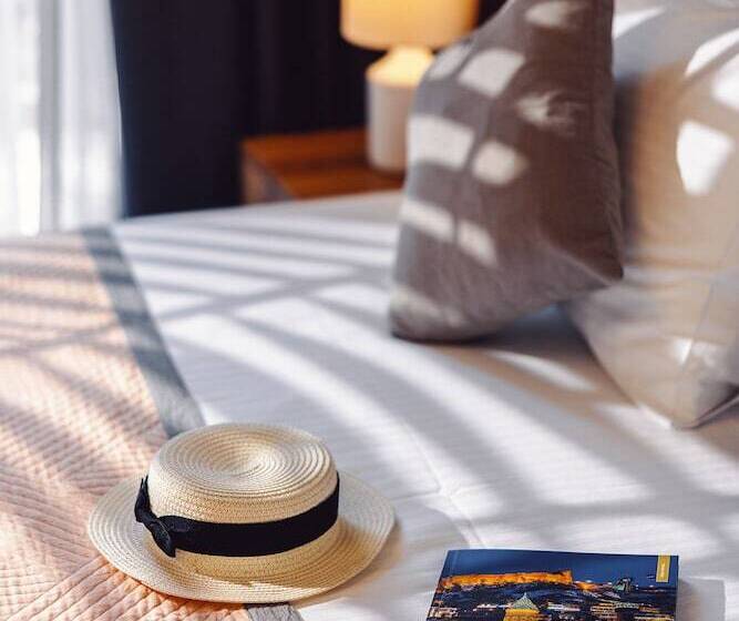 Manufacturer Hotel Tbilisi