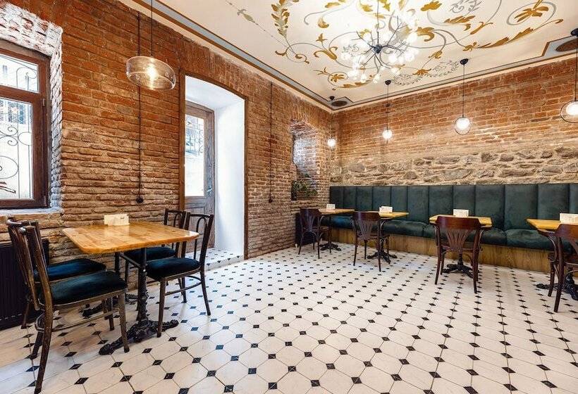 Manufacturer Hotel Tbilisi