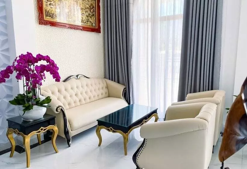 Miami Hotel Ninh Thuan