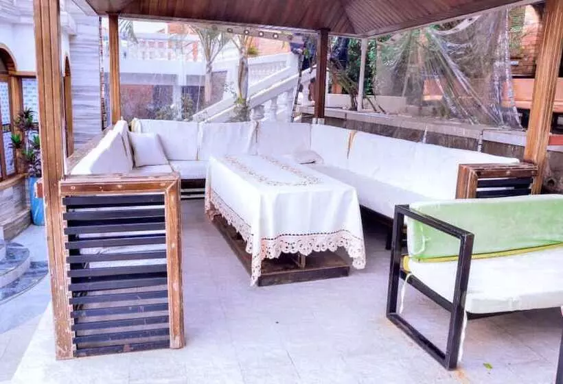 The Keza Hotel And Apartments