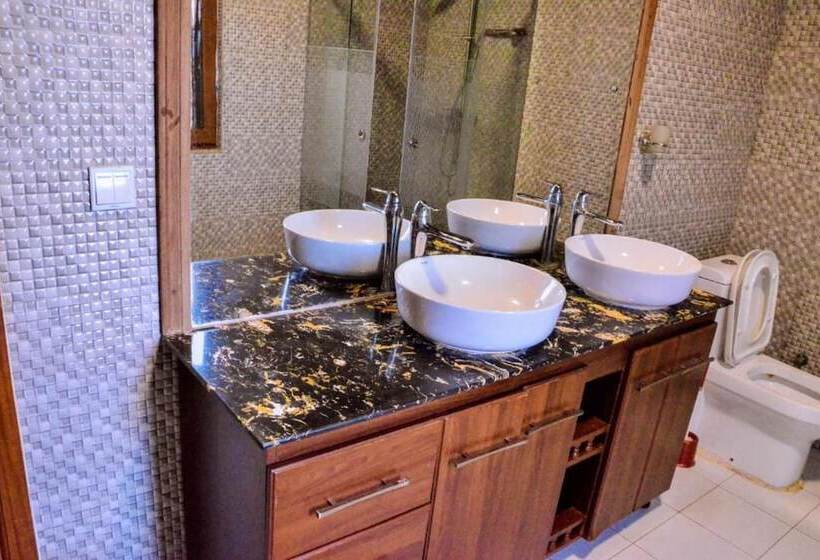 The Keza Hotel And Apartments