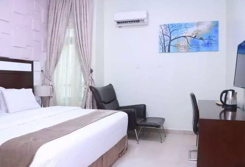 Willowwood Hotel Owerri