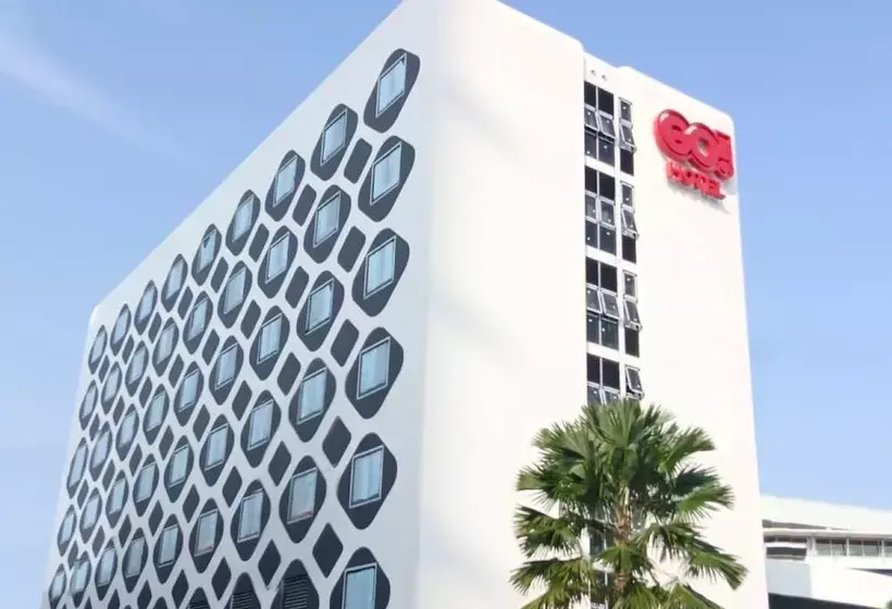 Go Hotel Chonburi At Central Chonburi