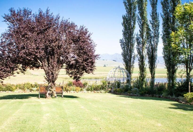 ベッドアンドブレックファースト Chikanka