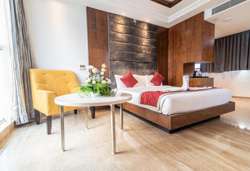 هتل Bhagini Icon Premier