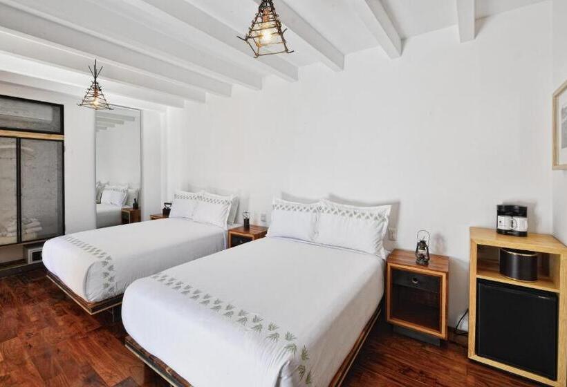 فندق Los Amantes