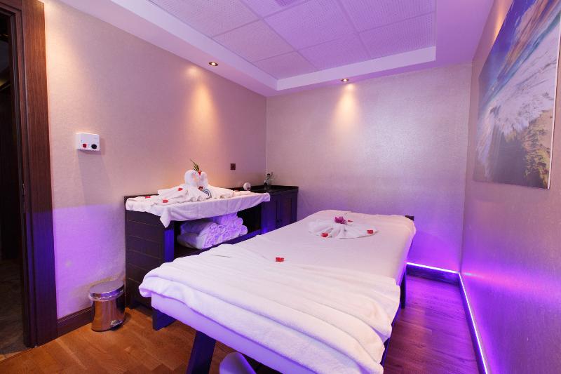 Sera Lake Resort Hotel Spa & Aparts