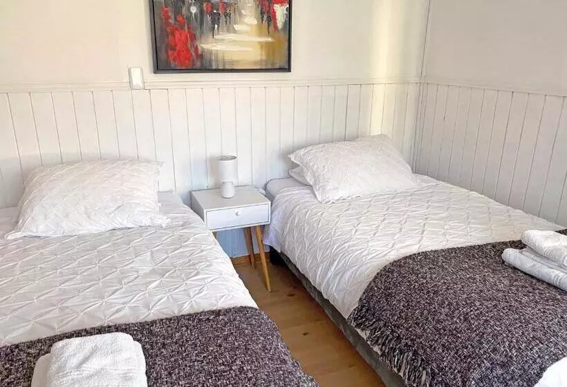 Novaqua Bed & Breakfast