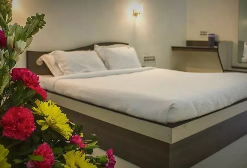 Whistling Meadows Resort