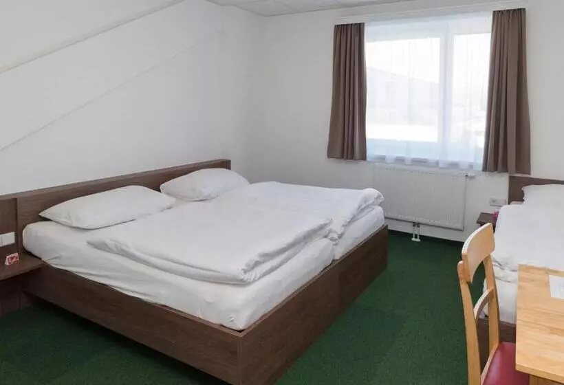 Aamiaismajoitus (B&B) Winbudget Bed&breakfast