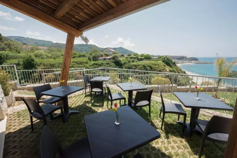 ベッドアンドブレックファースト Borgo Degli Dei  Affittacamere Poseidone