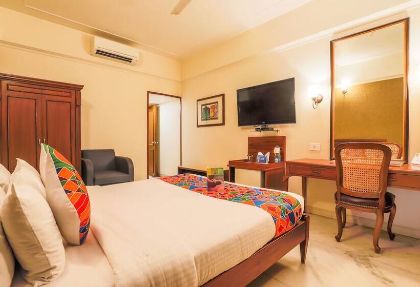 Fabhotel Sheronz Piccadily Chowk