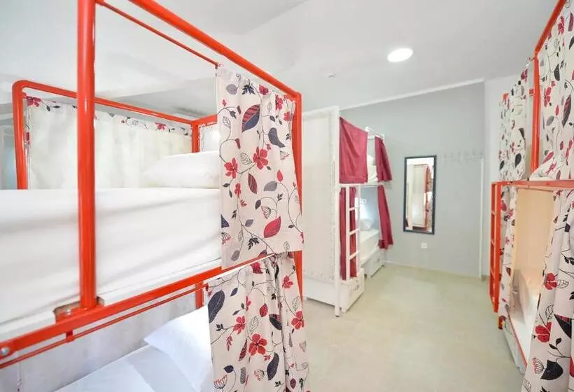 Hostel Pupa