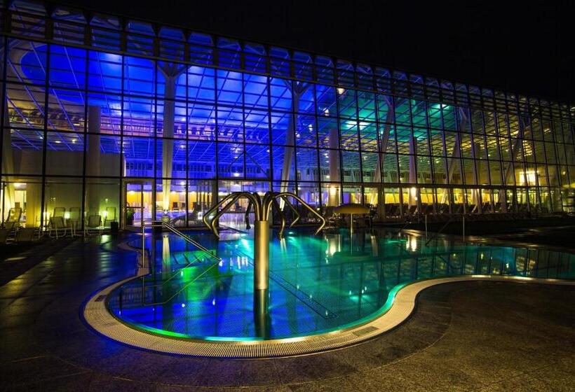 فندق Badener Hof