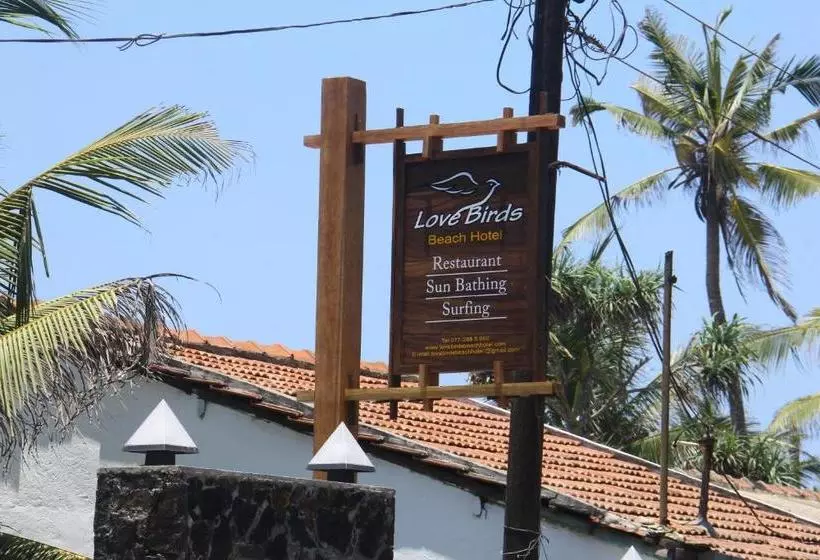 هتل Love Birds Beach