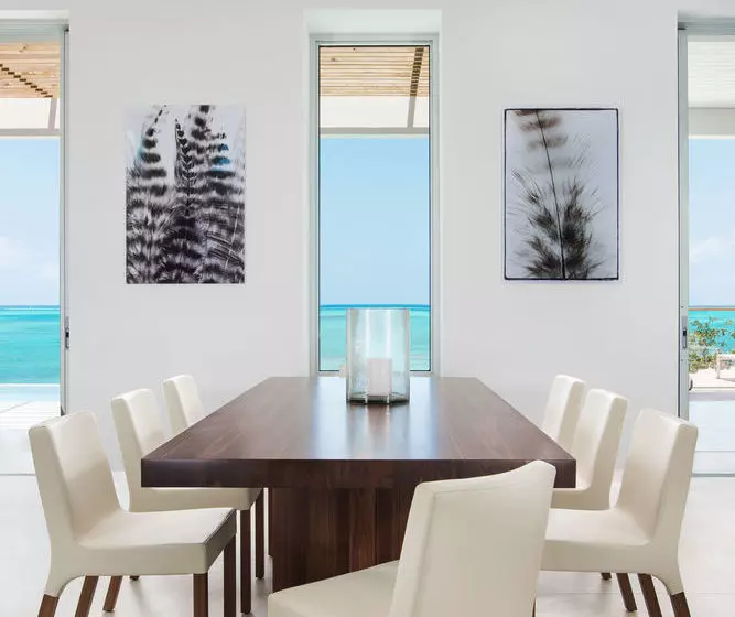 استراحتگاه Beach Enclave North Shore