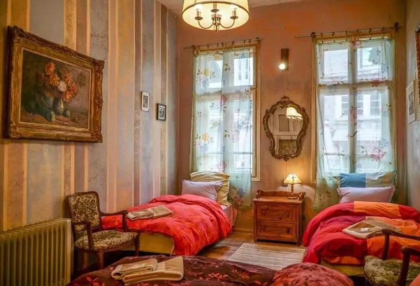 Rooster Hostel
