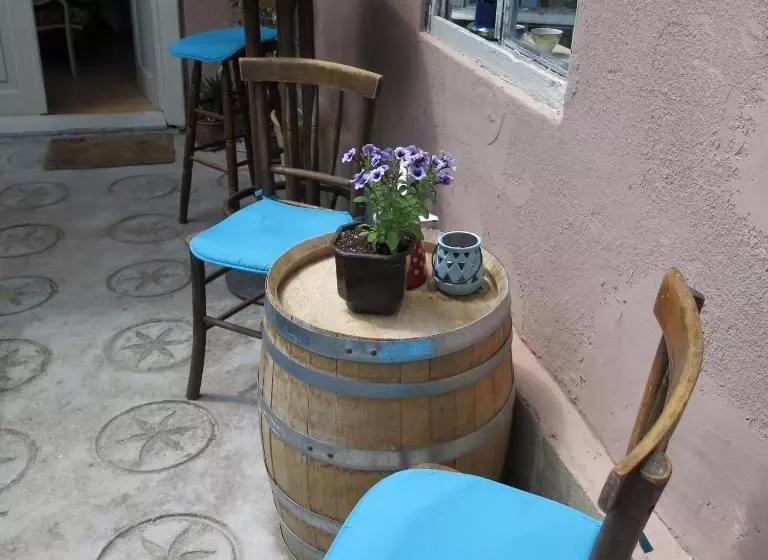 Rooster Hostel