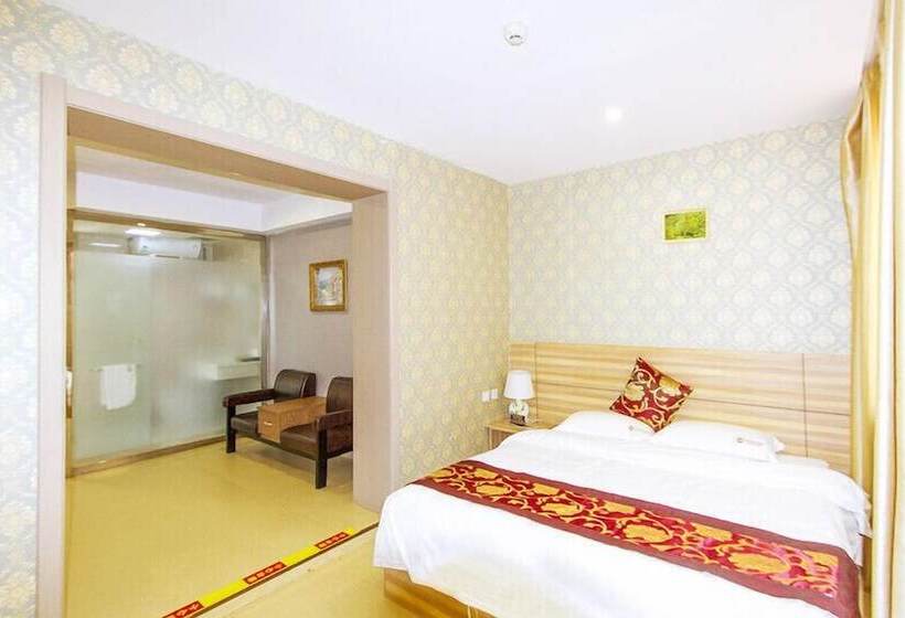 בית מלון כפרי Center Of City Creo