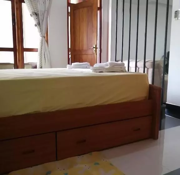 ホテル Ibis
