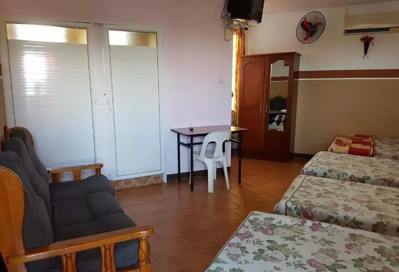 هتل Sikamifer Guest House