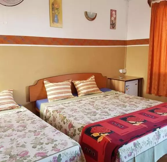 هتل Sikamifer Guest House