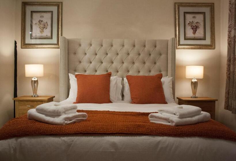 The Swan Hotel Bar And Grill