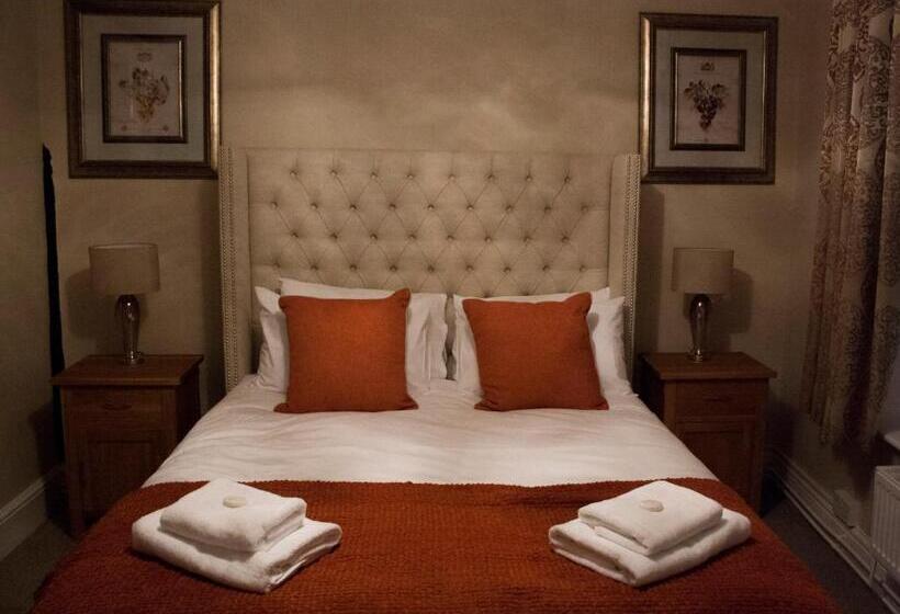 The Swan Hotel Bar And Grill