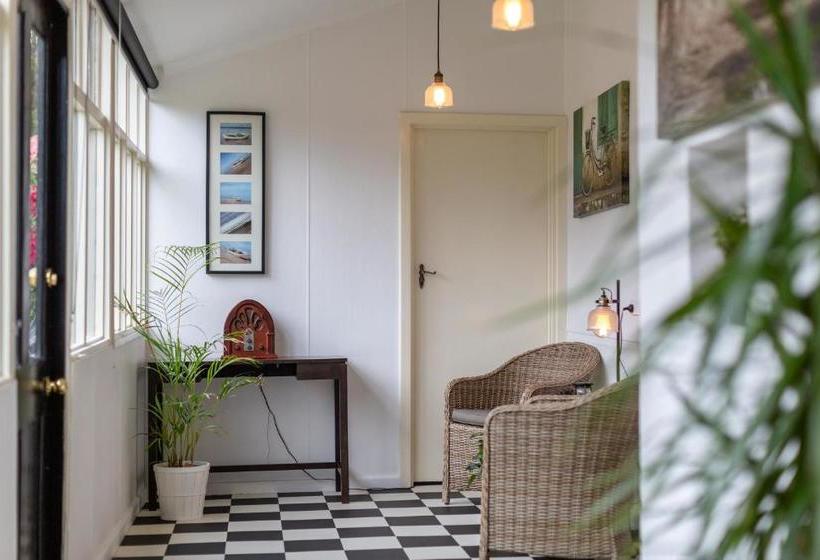 Tanunda S Magpie House