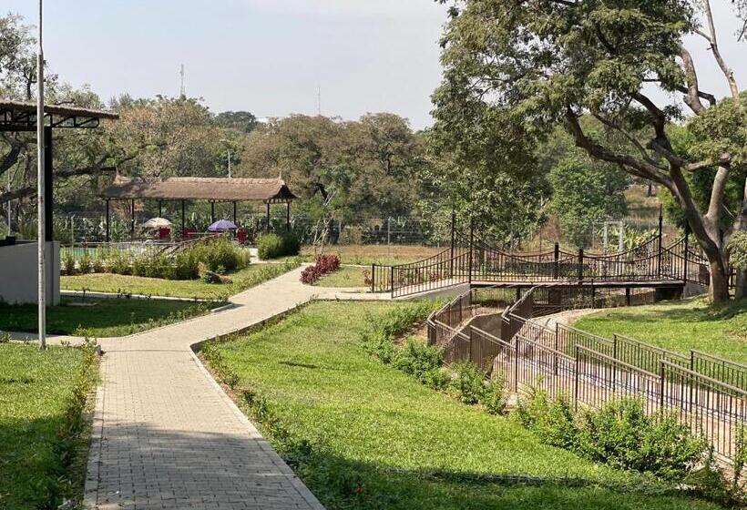 هتل Arcade Sinclair