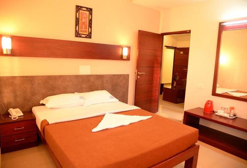 בית מלון כפרי Falnir Palace