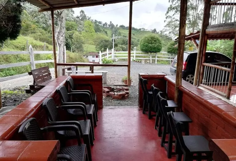 ホテル Hospedaje El Mirador