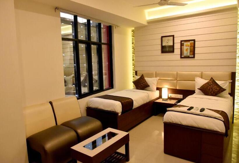 Отель White Park