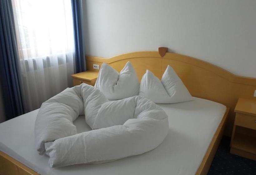 Aamiaismajoitus (B&B) Bad Kochenmoos