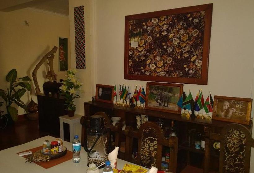 تختخواب و صبحانه Adventures Nest