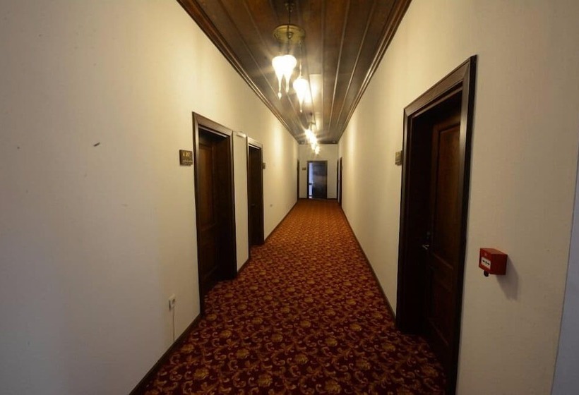 Otel Arslanlar Konağı