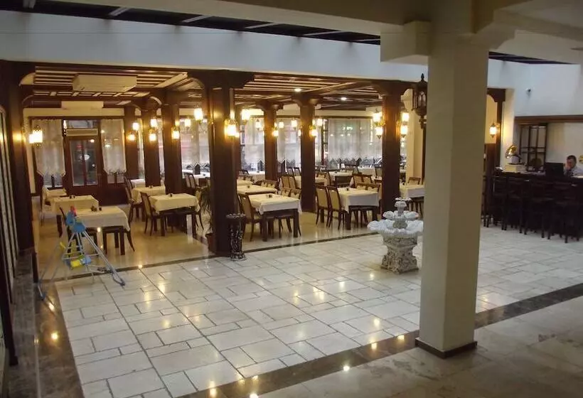 هتل Arslanlar Konağı