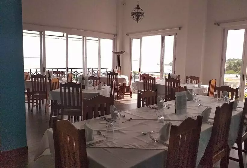 هتل Casa Royale