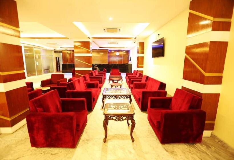 هتل Royal Beach Resort