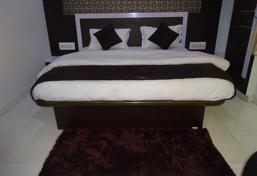 בית מלון כפרי Yatri