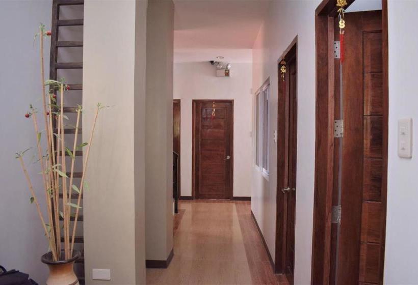 בית מלון כפרי Zen Rooms Seaslugs El Nido